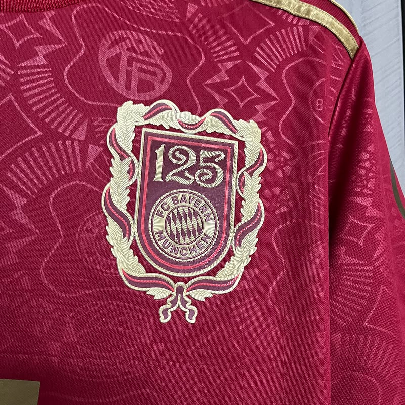 Bayern Munique — Edição Especial 125 Anos 3