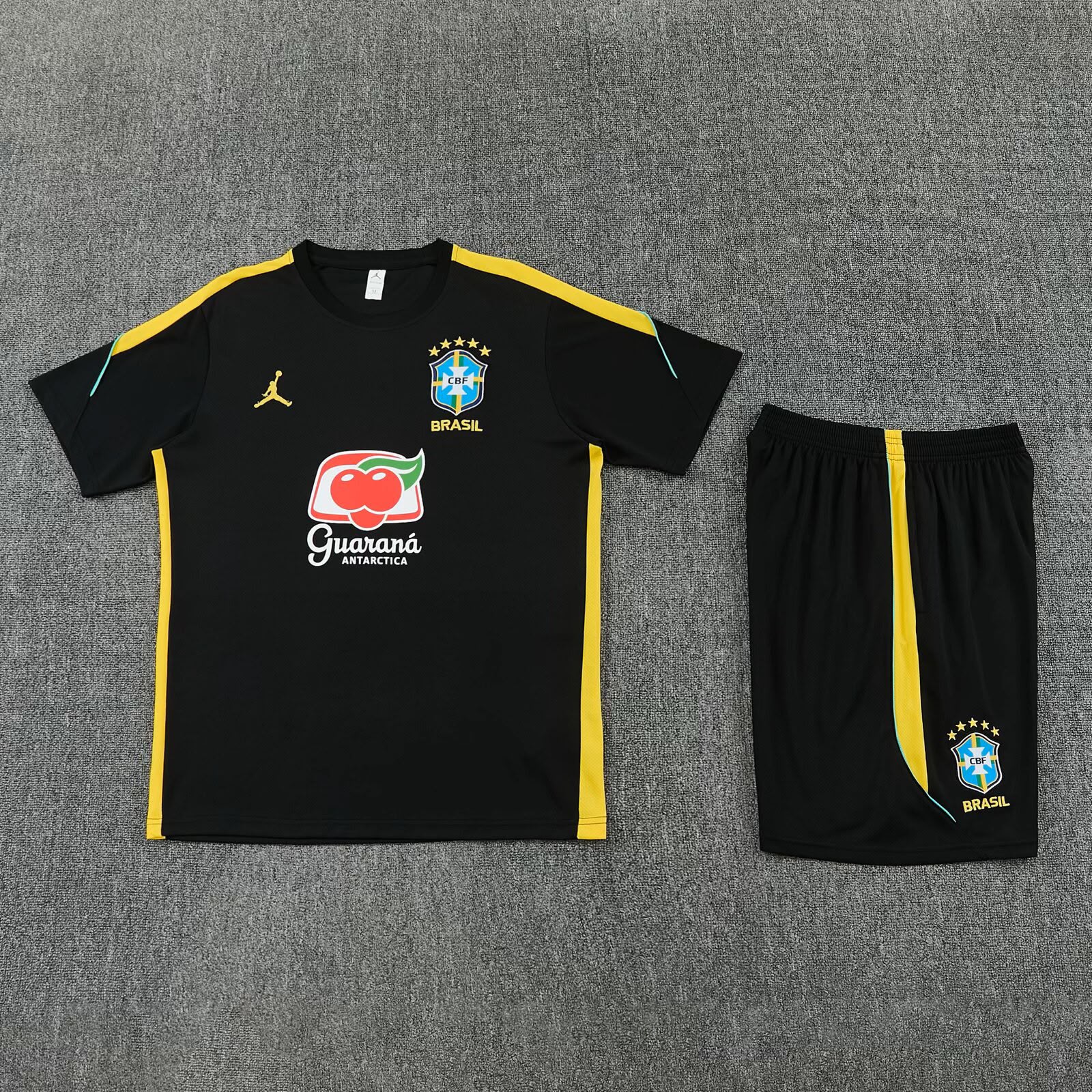 Brasil — Kit Criança Treino 2026/27