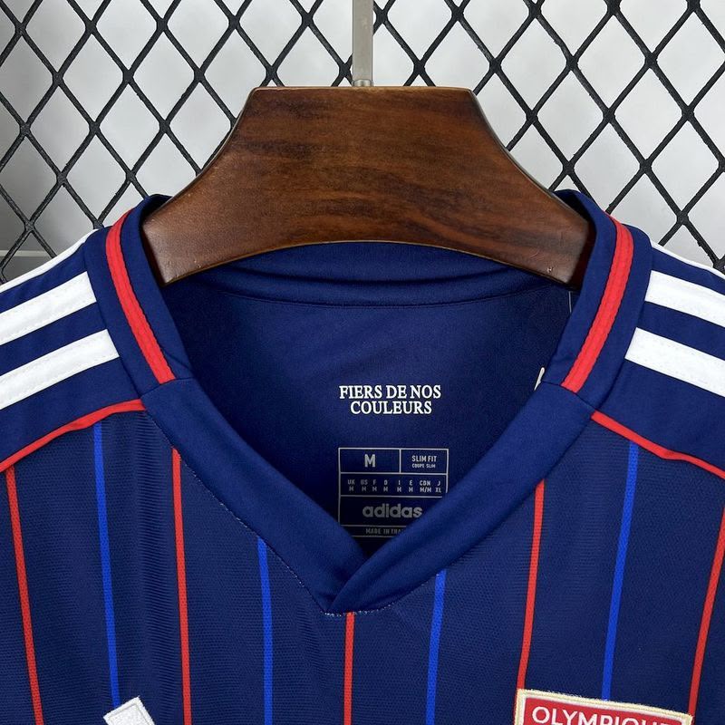 Lyon 2025/26 — Alternativa 3