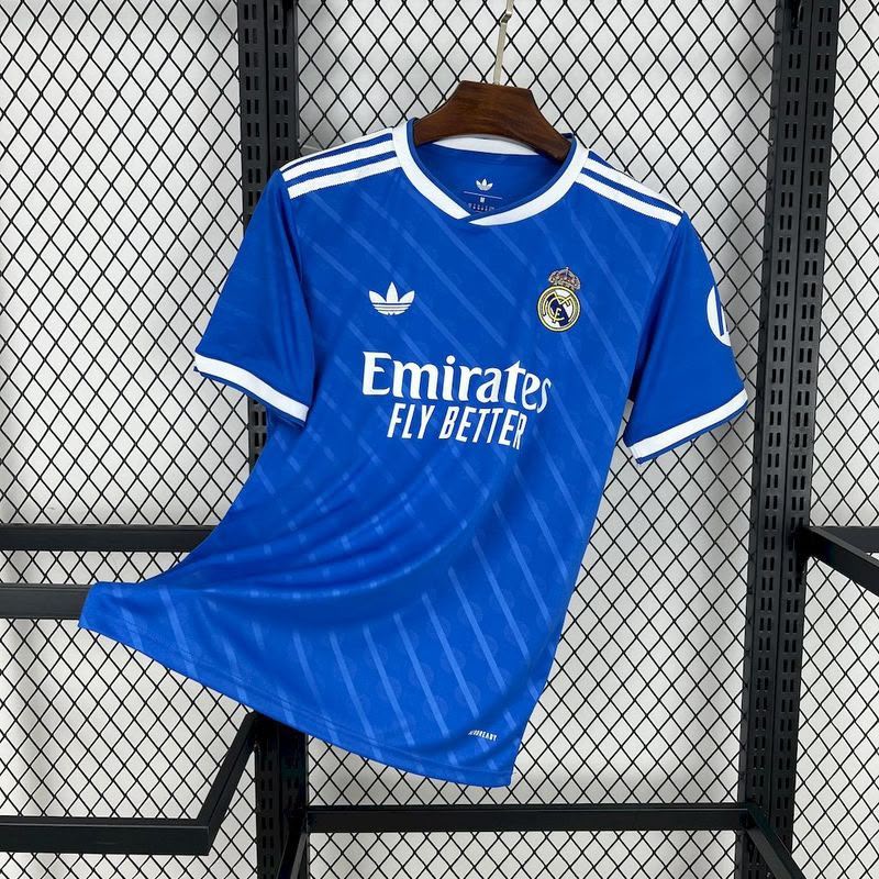 Real Madrid 2025/26 — Terceiro Equipamento
