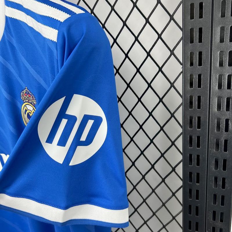 Real Madrid 2025/26 — Terceiro Equipamento 3
