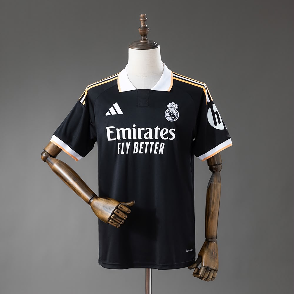Real Madrid — Edição Especial Black 2026