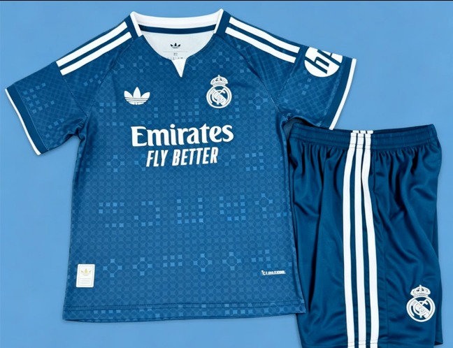 Kit Criança Real Madrid Special Edition